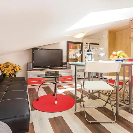 Beautiful In With Kitchen