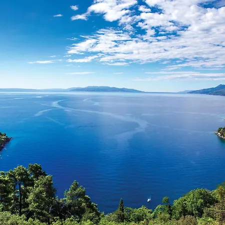Beautiful In With Kitchen Apartment Opatija